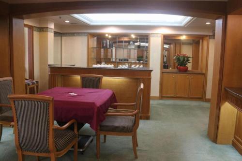 Noble Jasper Hotel Huizhou in Huizhou Noble Jasper Hotel Huizhou in Huizhou
