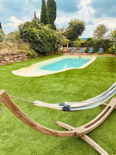 Villa 9 people maximum in Bagnols-en-Foret Villa 9 people maximum in Bagnols-en-Foret