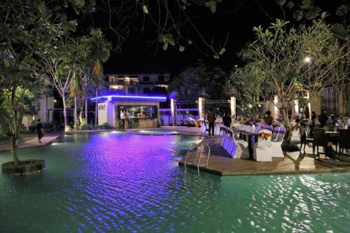 Yeak Loam Hotel in Banlung Yeak Loam Hotel in Banlung