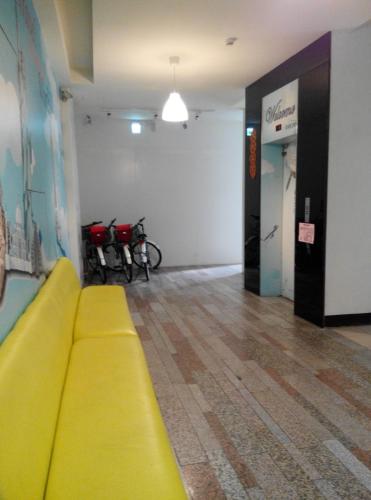 Entrance, EasyInn Hotel & Hostel in Tainan Entrance, EasyInn Hotel & Hostel in Tainan