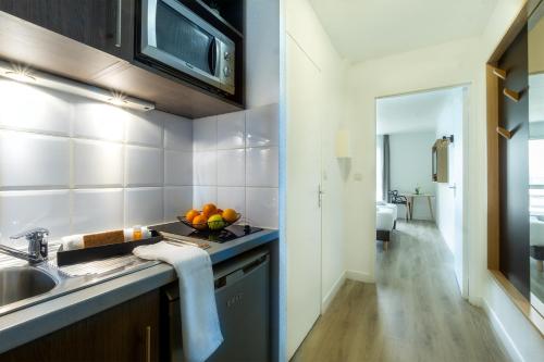 Cocina, City Residence Tours in Tours City Center Cocina, City Residence Tours in Tours City Center