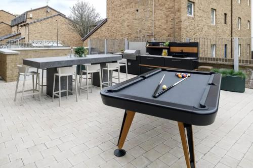 Facilities, For Students Only Mezzino Huxley Studios in Edinburgh in Duddingston Facilities, For Students Only Mezzino Huxley Studios in Edinburgh in Duddingston