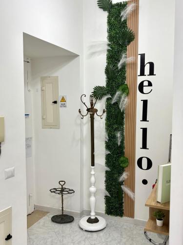 Entrance, Free Parking - La Fenice House in Centro Direzionale Entrance, Free Parking - La Fenice House in Centro Direzionale