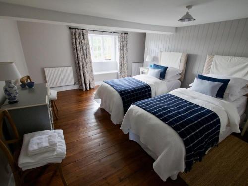 Luxury 3 Bed Cottage on Rewilding Estate in بيمينيستر Luxury 3 Bed Cottage on Rewilding Estate in بيمينيستر