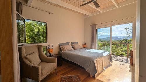 Peaceful house in nature, with views of rolling hills in Bourail Peaceful house in nature, with views of rolling hills in Bourail