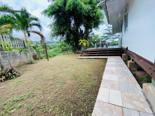 Herehiti Sweet House in Hiva Oa Herehiti Sweet House in Hiva Oa