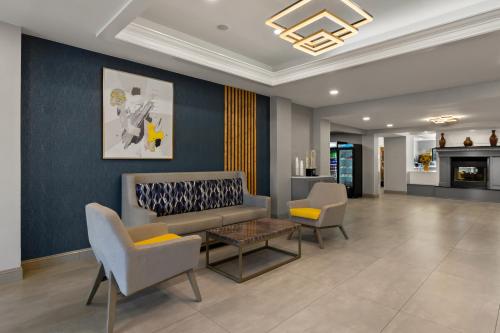 Comfort Inn & Suites Ashland – Richmond North in 弗吉尼亞州阿什蘭 (VA) Comfort Inn & Suites Ashland – Richmond North in 弗吉尼亞州阿什蘭 (VA)