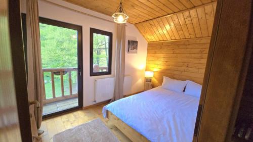 Cabana Liliana Valea Doftanei in Traisteni Cabana Liliana Valea Doftanei in Traisteni