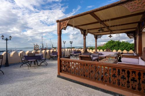 레스토랑, 미진가니 씨프론트 호텔 (Mizingani Seafront Hotel) in 잔지바르 레스토랑, 미진가니 씨프론트 호텔 (Mizingani Seafront Hotel) in 잔지바르
