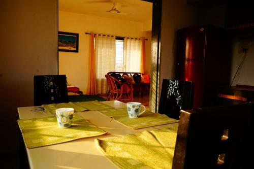 Modern Penthouse in Nature's Lap - Family Only in Parijat Nagar Modern Penthouse in Nature's Lap - Family Only in Parijat Nagar