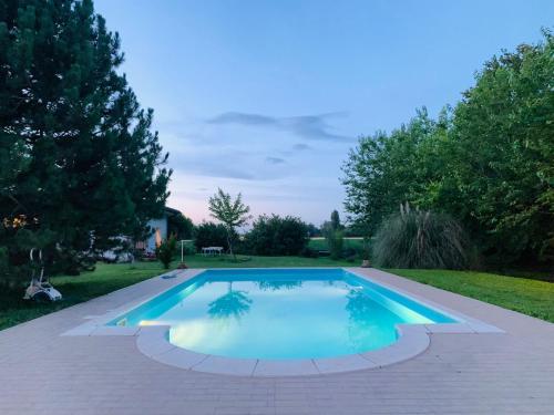 Swimming pool, Quarto di villa in Granarolo Dell'emilia Swimming pool, Quarto di villa in Granarolo Dell'emilia