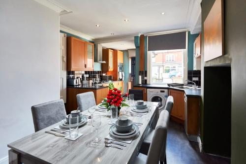 Grace Villa Home Near Leeds City in Beeston Grace Villa Home Near Leeds City in Beeston