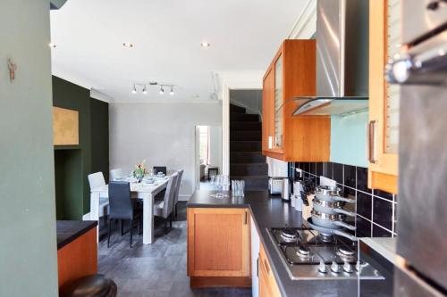 Grace Villa Home Near Leeds City in Beeston Grace Villa Home Near Leeds City in Beeston