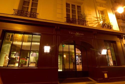 Entrance, Hotel Du Vieux Marais in 4th - The Marais Entrance, Hotel Du Vieux Marais in 4th - The Marais