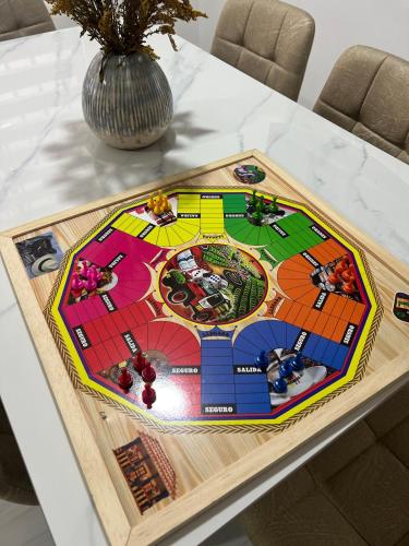 Amplia y comoda 4 hab 6 camas doble parqueo in Poblado Amplia y comoda 4 hab 6 camas doble parqueo in Poblado