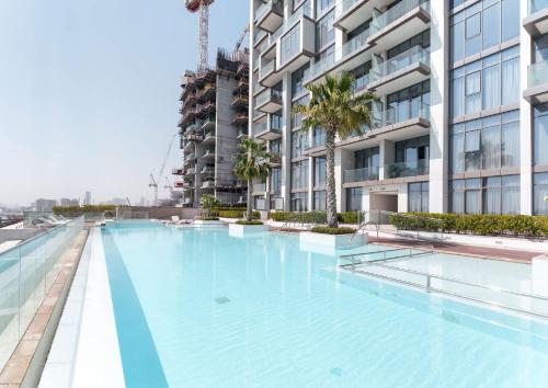 Stunning Sea View Escape at Anwa by Omniyat in Dubai Maritime City Stunning Sea View Escape at Anwa by Omniyat in Dubai Maritime City