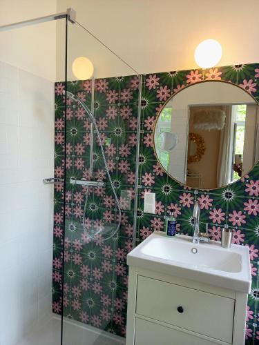 LaVie - Doppelzimmer in Bestlage, Zentrum in Bad Ischl LaVie - Doppelzimmer in Bestlage, Zentrum in Bad Ischl