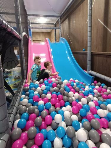 ملعب للأطفال, The Square & Cozy apartment in Dolny Kubin Town Center ملعب للأطفال, The Square & Cozy apartment in Dolny Kubin Town Center