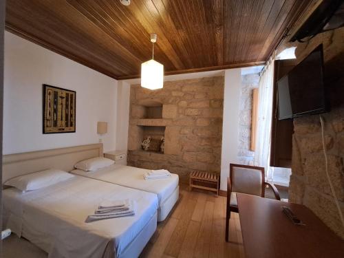 Casa d Toninha - Casas de Campo - Turismo Espaço Rural - AL (Casa d Toninha - Casas de Campo - Turismo Espaco Rural - AL) in เซอร์นันเซลเย Casa d Toninha - Casas de Campo - Turismo Espaço Rural - AL (Casa d Toninha - Casas de Campo - Turismo Espaco Rural - AL) in เซอร์นันเซลเย