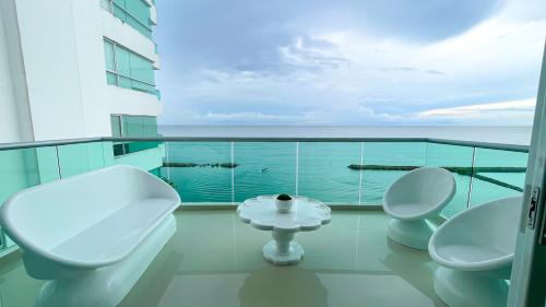 Magico Apartamento Frente al Mar 4 Habitaciones BM83 in La Cazada Magico Apartamento Frente al Mar 4 Habitaciones BM83 in La Cazada