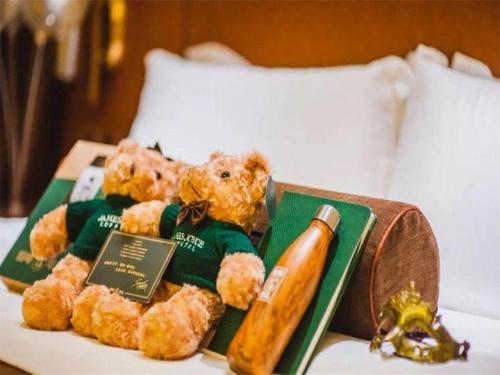 James Joyce Coffetel Beijing Qianmen Branch near Chairman Mao Memorial Hall (Maozhuxi Jiniantang) James Joyce Coffetel Beijing Qianmen Branch near Chairman Mao Memorial Hall (Maozhuxi Jiniantang)