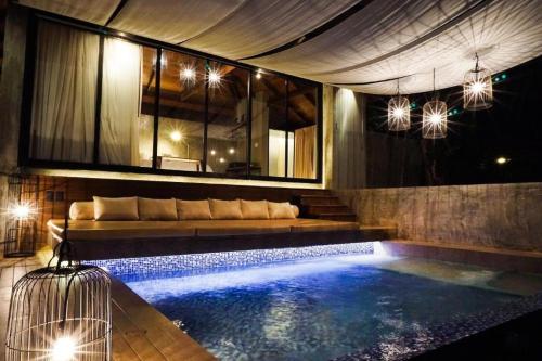 Rabbiz Hill Resort in Kaeng Hang Maeo Rabbiz Hill Resort in Kaeng Hang Maeo