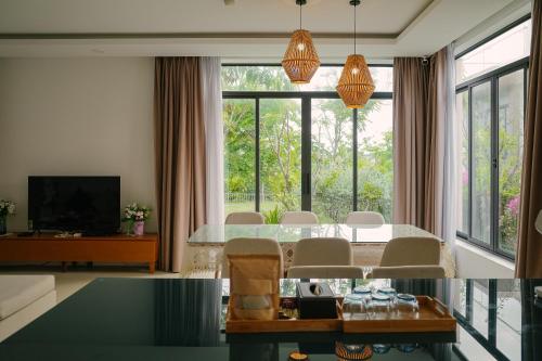منظر, The Luxury 3-Bedroom Villa in Wyndham Cam Ranh Resort in باي داي بيتش منظر, The Luxury 3-Bedroom Villa in Wyndham Cam Ranh Resort in باي داي بيتش