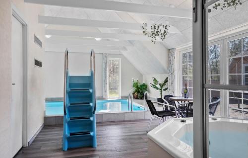 Úszómedence, Lovely Home In Ulfborg With Sauna in Ohuse Úszómedence, Lovely Home In Ulfborg With Sauna in Ohuse