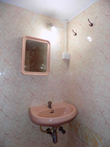 This photo about Romaldo Guest House shared on HyHotel.com