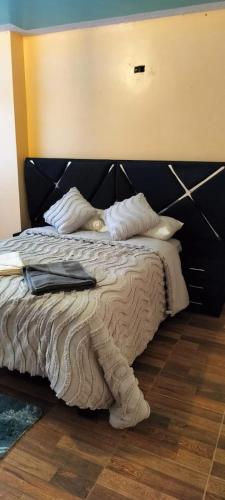 Mini department, family in Ριομπάμπα Mini department, family in Ριομπάμπα