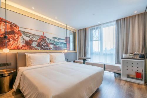 Atour Light Hotel Shanghai Baoshan Changjiang Road in Baoshan Atour Light Hotel Shanghai Baoshan Changjiang Road in Baoshan