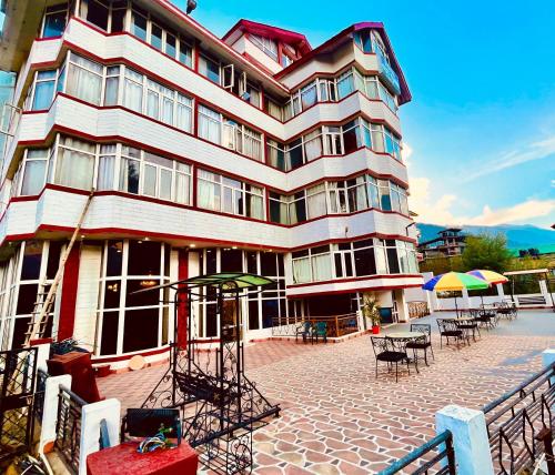 The Town House - Lavish & Luxury Rooms Near mall Road Manali in Prini The Town House - Lavish & Luxury Rooms Near mall Road Manali in Prini