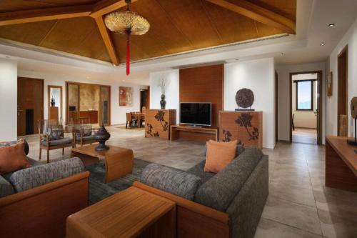 Mangrove Tree Resort World Sanya Bay Kapok Tower in Sanya Mangrove Tree Resort World Sanya Bay Kapok Tower in Sanya