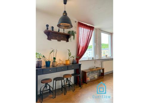 Vinyl Room - Charming Place, 15 Minutes to Gdańsk Old Town & Seaside (Vinyl Room - Charming Place, 15 Minutes to Gdansk Old Town & Seaside) in Wrzeszcz Vinyl Room - Charming Place, 15 Minutes to Gdańsk Old Town & Seaside (Vinyl Room - Charming Place, 15 Minutes to Gdansk Old Town & Seaside) in Wrzeszcz