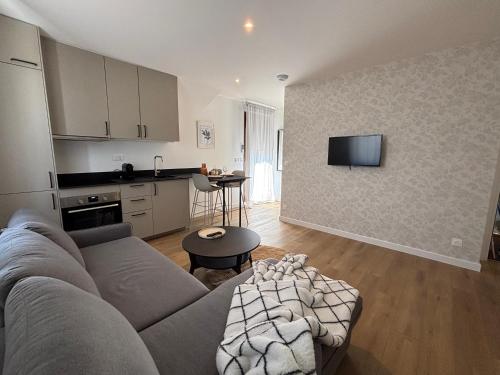 M112 Marquer Superbe T4 spacieux avec balcon et parking, proche de Genève (M112 Marquer Superbe T4 spacieux avec balcon et parking, proche de Geneve) in Gaillard M112 Marquer Superbe T4 spacieux avec balcon et parking, proche de Genève (M112 Marquer Superbe T4 spacieux avec balcon et parking, proche de Geneve) in Gaillard