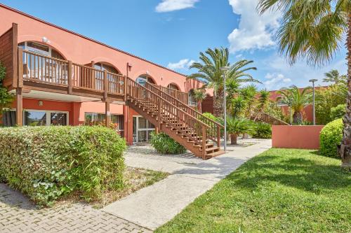 Residence Odalys Du Golfe in Agde Residence Odalys Du Golfe in Agde