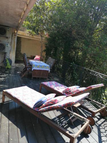 Balcony/terrace, 2 Pieces ZEN dans villa en pleine nature in Maure Balcony/terrace, 2 Pieces ZEN dans villa en pleine nature in Maure