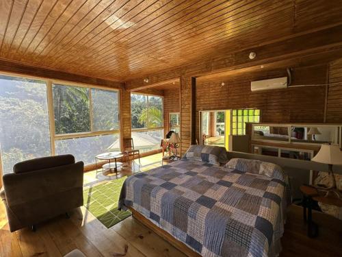 Exclusive Mountain and Farm Villa Escape in Duncans Exclusive Mountain and Farm Villa Escape in Duncans