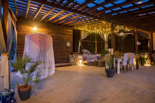 Casa Zen Bruznic in Labașinț Casa Zen Bruznic in Labașinț