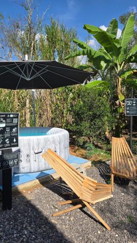 Stay with a hot tub on a coffee farm in Siguatepeque Stay with a hot tub on a coffee farm in Siguatepeque