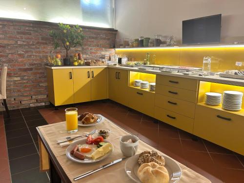 Boutique Hotel Sopianae in เปคส์ Boutique Hotel Sopianae in เปคส์