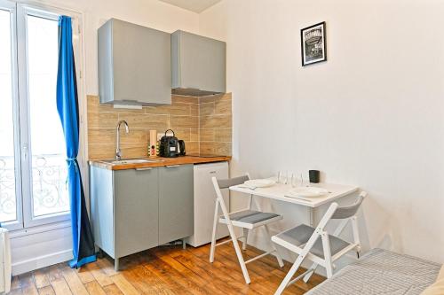 Palvelut, Studio équipé dans le 18ème arrondissement (Studio equipe dans le 18eme arrondissement) in Pigalle Palvelut, Studio équipé dans le 18ème arrondissement (Studio equipe dans le 18eme arrondissement) in Pigalle