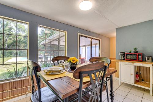 2 Mi to Manatees Homosassa Home with Lanai! in Homosassa (Florida) 2 Mi to Manatees Homosassa Home with Lanai! in Homosassa (Florida)