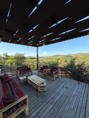 Oak Farm مزرعة البلوط in عجلون Oak Farm مزرعة البلوط in عجلون