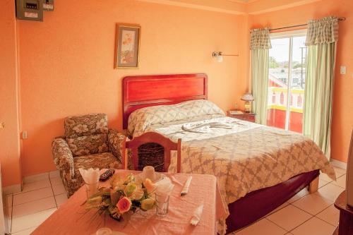 This photo about Signature Inn shared on HyHotel.com