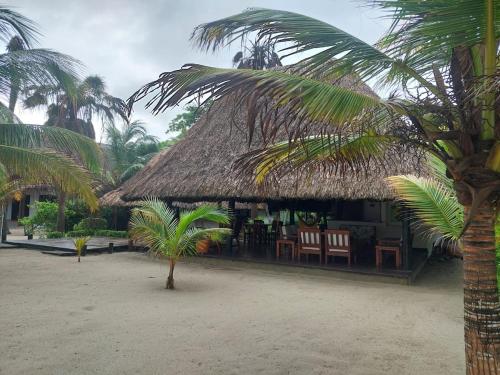 Garden, Cabana frente al mar en la playa del Calao in El Bobo Garden, Cabana frente al mar en la playa del Calao in El Bobo