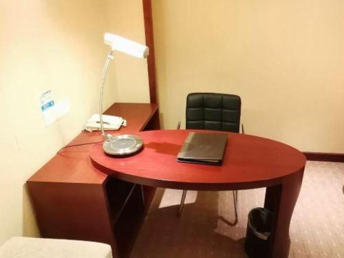 Yiyang Huatian Hotel in Yiyang Xian Yiyang Huatian Hotel in Yiyang Xian
