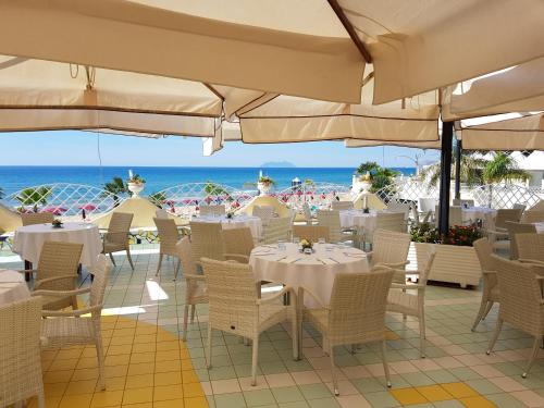 ห้องอาหาร, Hotel La Playa in สแปร์โลนกา ห้องอาหาร, Hotel La Playa in สแปร์โลนกา