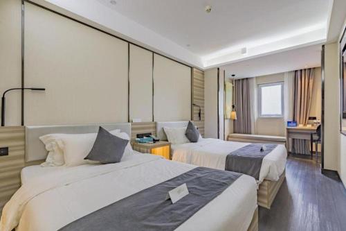 Xana Lite Beijing Shunyi Metro Station in Shunyi piirkond Xana Lite Beijing Shunyi Metro Station in Shunyi piirkond