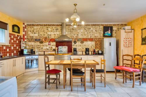 Food and beverages, Maison de vacances and B&B clos des hogues entre Etretat et Fecamp in Saint Leonard Food and beverages, Maison de vacances and B&B clos des hogues entre Etretat et Fecamp in Saint Leonard